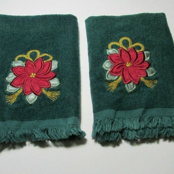VTG Christmas Lot 2 Bathroom Fingertip Towels Frin - Picture 5 of 8